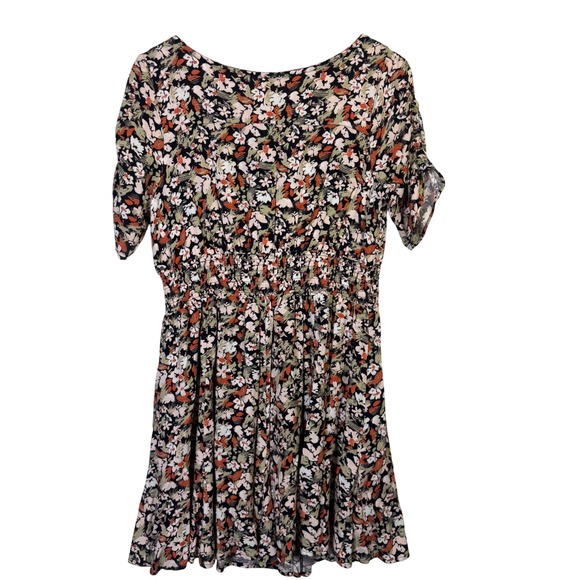 Free People Womens Dress Size 10 Floral Mini‎ Short Sleeve V Neck Smocked Waist - Picture 4 of 6